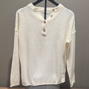 Elegant Cream Knit Sweatshirt